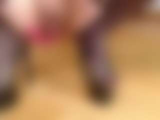 Live cam show with Mystres - Legs on ObeyMaria