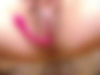 Live cam show with Mystres - Nails on Camsoda