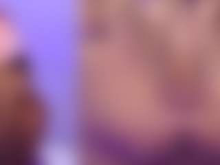 Live cam show with Valentina - Control on StripNow