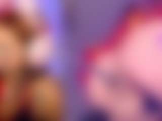 Live cam show with Valentina - Average on Camsoda