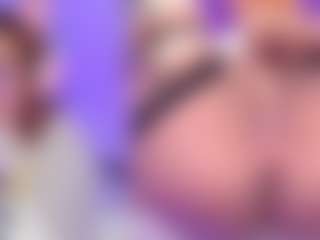 Live cam show with Valentina - Squirt on intimatelivegirls.com