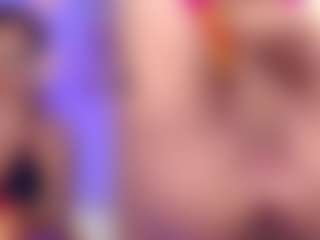 Live cam show with Valentina - Fuck Machine on Milf Play