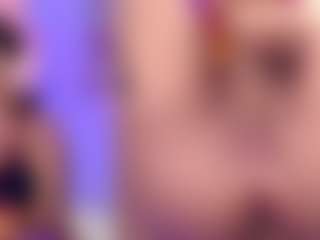 Live cam show with Valentina - Fuck Machine on 1on1-livenow