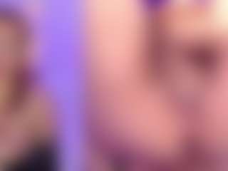Live cam show with Valentina - Fingers on Streamer API