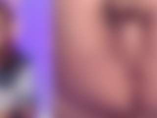 Live cam show with Valentina - Middle Aged on Mixed Magazine Live