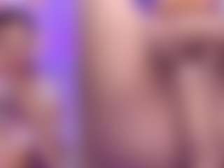 Show de cam en vivo con Valentina - Middle Aged en Camsoda