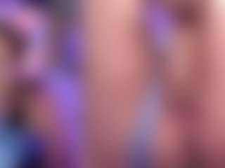 Live cam show with Valentina - Petite on Mixed Magazine Live