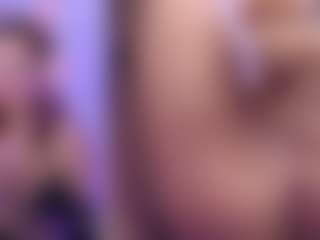 Live cam show with Valentina - Average on TottyGirls