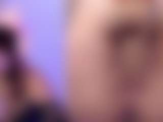 Live cam show with Valentina - Flashing on ObeyMaria