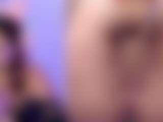 Live cam show with Valentina - Full Nudity on madthumbs