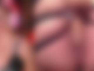 Live cam show with Valentina - Full Nudity on Camsoda