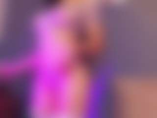 Live cam show with Adara Johnson - Petite on studioflirtlive.com
