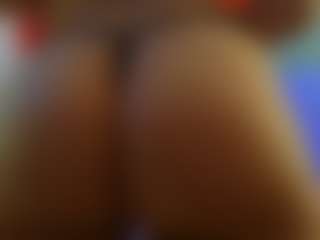 Live cam show with Adara Johnson - Petite on Camsoda