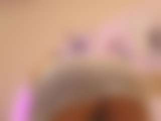Live cam show with Adara Johnson - Teen (18+) on Camsoda