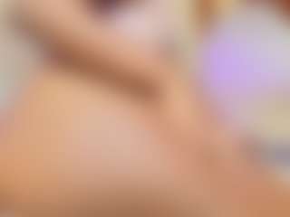 ebony-cutte's Live Sex Cam Show