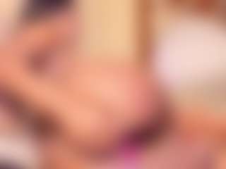 ebony-cutte's Live Sex Cam Show