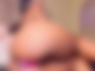 ebony-cutte's Live Sex Cam Show