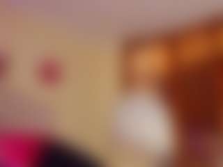 ebony-cutte's Live Sex Cam Show