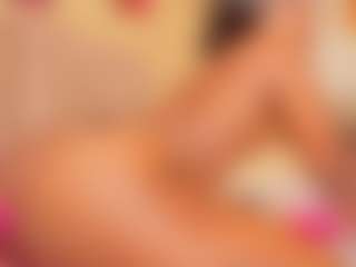ebony-cutte's Live Sex Cam Show