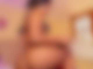 ebony-cutte's Live Sex Cam Show