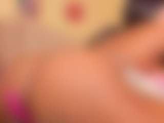Live cam show with ebony-cutte - Black Lush on Milfs Live
