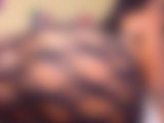 ebony-cutte's Live Sex Cam Show