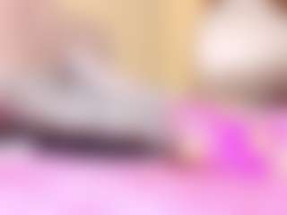 ebony-cutte's Live Sex Cam Show