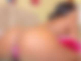 ebony-cutte's Live Sex Cam Show