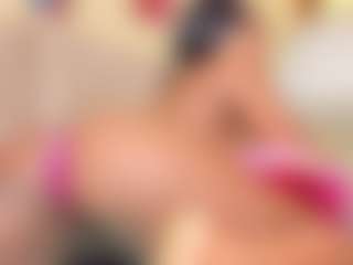 ebony-cutte's Live Sex Cam Show