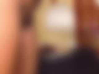 ebony-cutte's Live Sex Cam Show