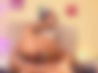 ebony-cutte's Live Sex Cam Show