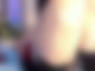 Elaiafranc's Live Sex Cam Show