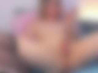 Elaiafranc's Live Sex Cam Show