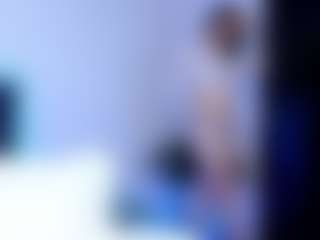 Live cam show with Elaiafranc - Anal Toys on TeamSkeetLive