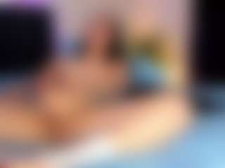 Elaiafranc's Live Sex Cam Show