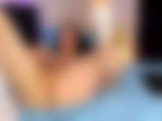 Elaiafranc's Live Sex Cam Show