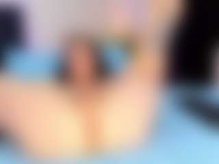 Live cam show with Elaiafranc - Gape on madthumbs