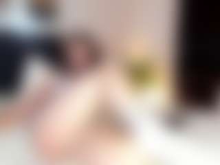 Elaiafranc's Live Sex Cam Show