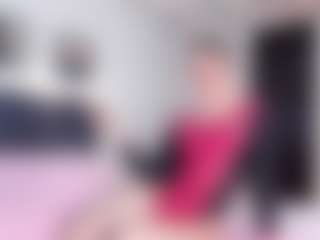 Live cam show with Elaiafranc - Black Hair on Camsoda