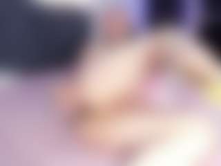 Live cam show with Elaiafranc - No Smoking on Camsoda