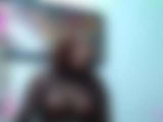 Show live cam dengan mafiahot777 - Nipple Piercings di Camsoda