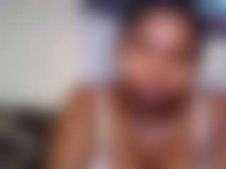 Live cam show with pink-puss - Ebony on madthumbs | kenya