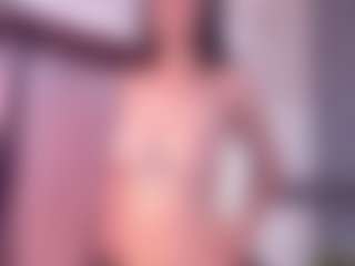 Live cam show with Bianca-Ks - Nympho on Camsoda