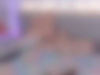Live cam show with MadelaneCoote - Amateur on Fapmatic.com