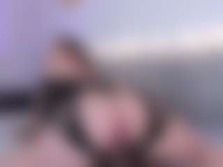 MadelaneCoote's Live Sex Cam Show