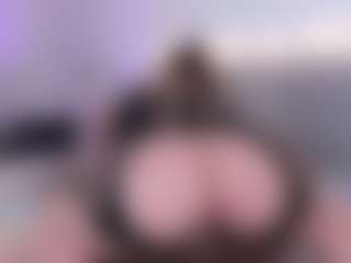 MadelaneCoote's Live Sex Cam Show