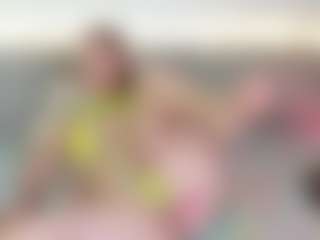 MadelaneCoote's Live Sex Cam Show