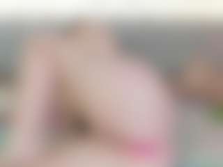 Live cam show with MadelaneCoote - Anal on UwU Esports