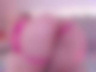 Live cam show with MadelaneCoote - Young Adult on PervPlay.com
