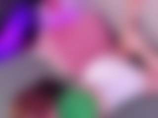 MadelaneCoote's Live Sex Cam Show